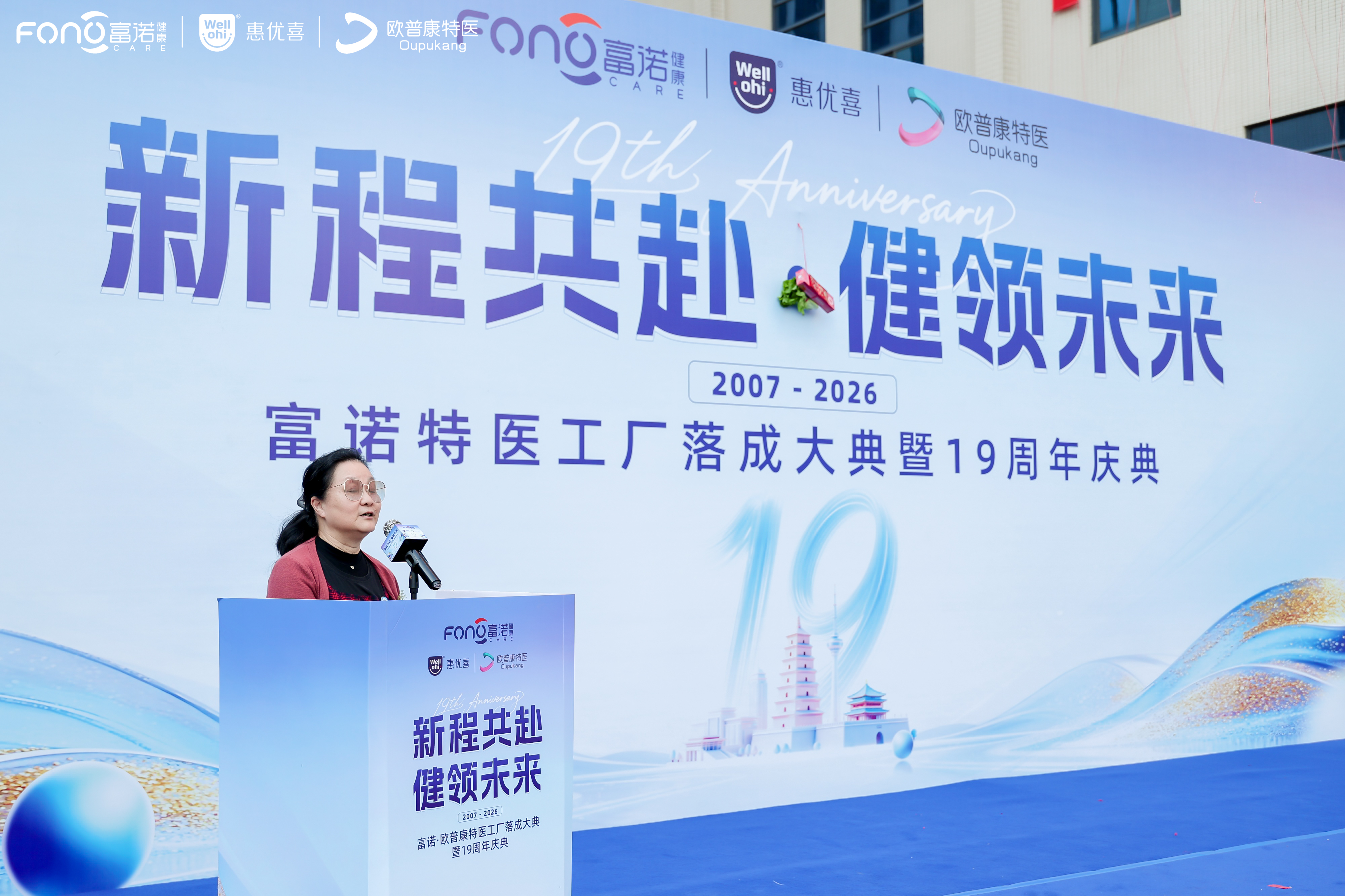 TJNN3350-opq4294692471.jpg TJNN3350-opq4294692471.jpg